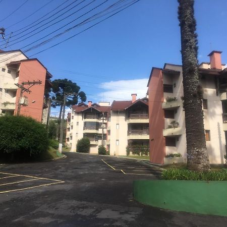 Aqui A Vida E Bella Lägenhet Campos do Jordão Exteriör bild