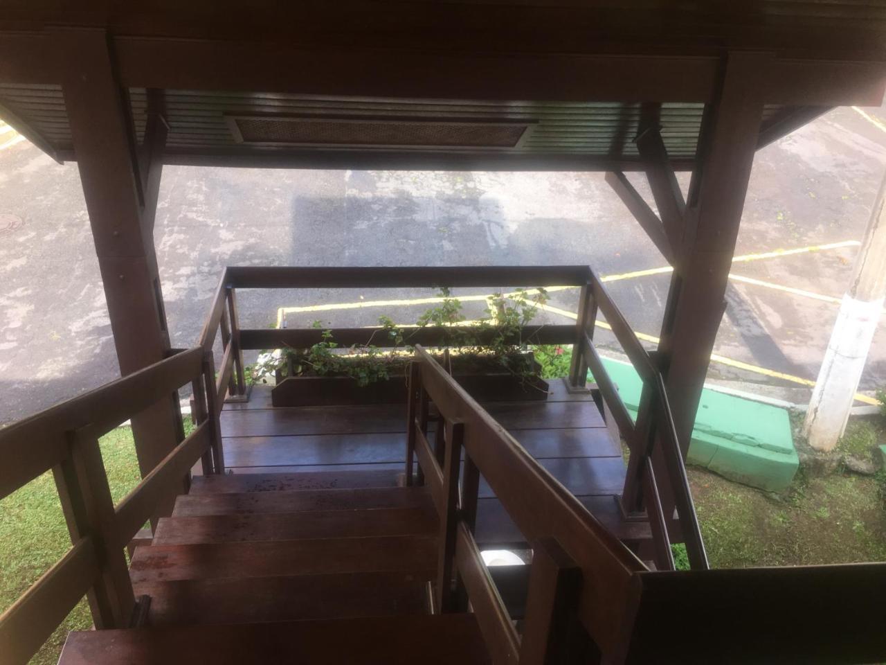 Aqui A Vida E Bella Lägenhet Campos do Jordão Exteriör bild